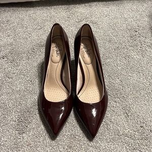 Size 7.5 Maroon Shiny Point Toe 3” Heel
